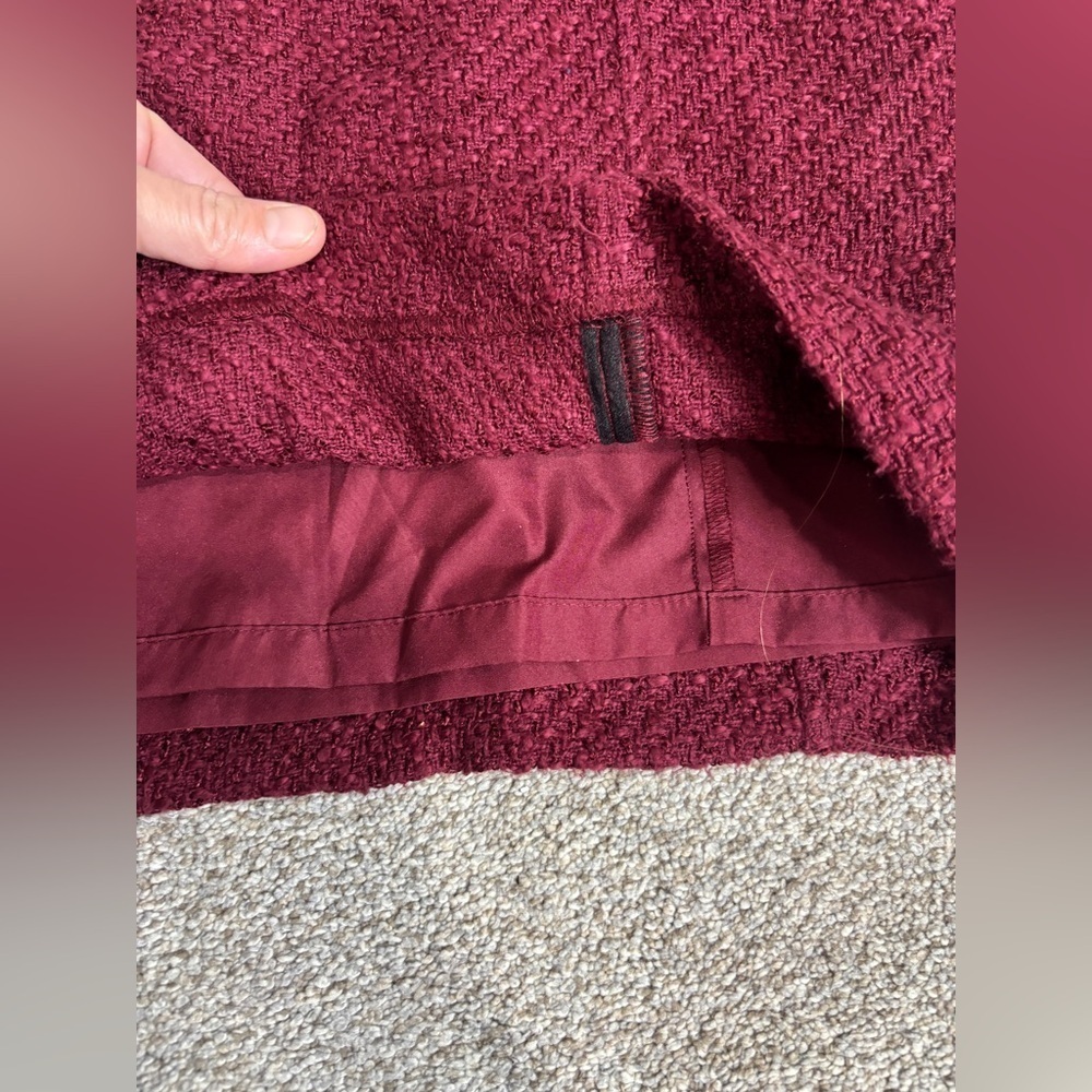 Ann Taylor LOFT Burgundy Maroon Skirt Size 2 Lined Zippers Front - Picture 9 of 13